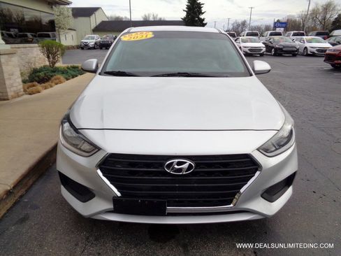 Used 2021 Hyundai Accent SE image 18