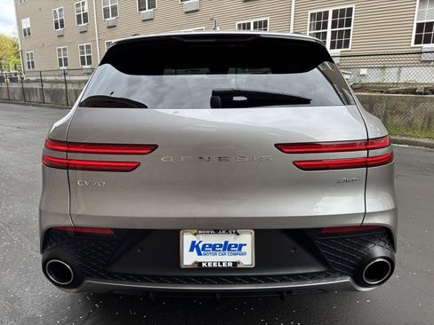 Used 2025 Genesis GV70 2.5T w/ Sport Prestige Package AWD/4WD image 4