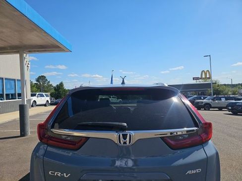 Used 2021 Honda CR-V Touring image 8