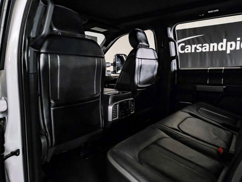 Used 2019 Ford F250 Platinum w/ Platinum Ultimate Package image 31