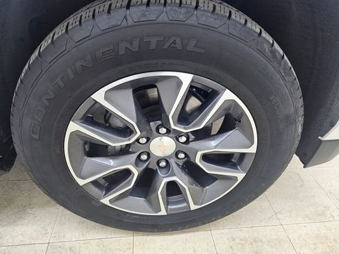 Used 2023 Chevrolet Tahoe LT w/ Luxury Package AWD/4WD image 10
