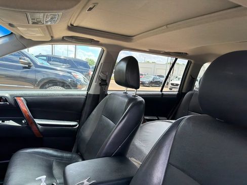 Used 2013 Toyota Highlander Limited AWD/4WD image 4