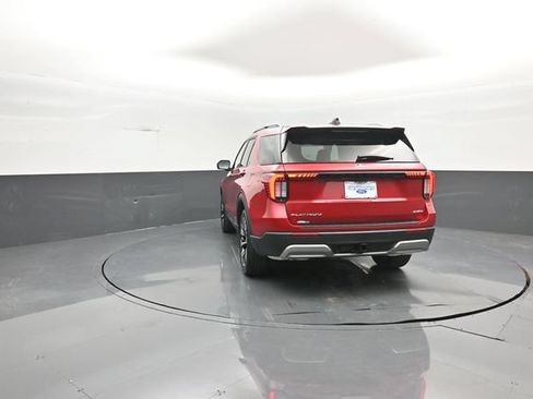 New 2026 Ford Explorer Platinum w/ LUX Leather Package AWD/4WD image 6