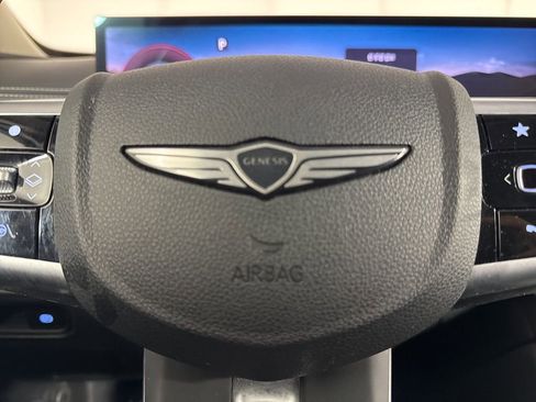Used 2025 Genesis GV80 2.5T Standard AWD/4WD image 35