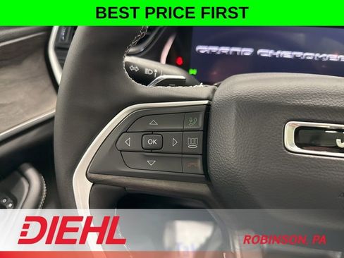 New 2026 Jeep Grand Cherokee Altitude AWD/4WD image 25