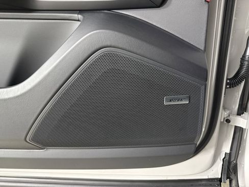 New 2026 Porsche Cayenne Coupe AWD/4WD image 34