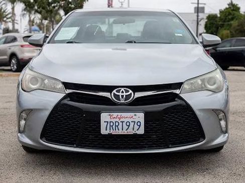 Used 2016 Toyota Camry SE image 6