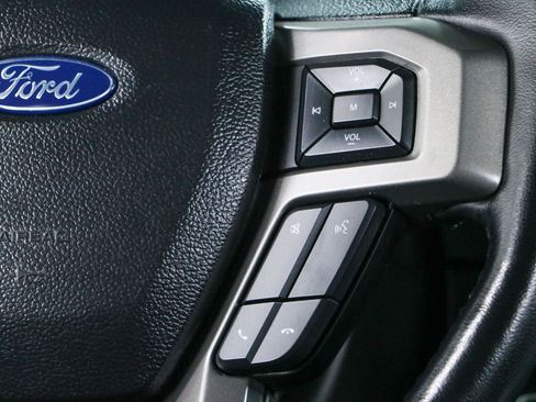 Used 2021 Ford Expedition XLT RWD image 15
