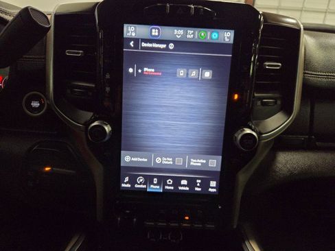 Used 2024 RAM 2500 Laramie w/ Towing Technology Group AWD/4WD image 56
