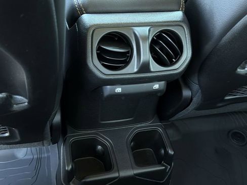 New 2026 Jeep Gladiator Sport image 18