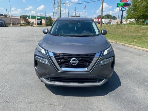 Used 2023 Nissan Rogue SV AWD/4WD image 2