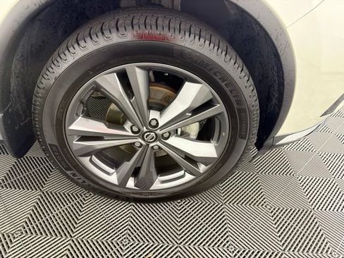 Used 2021 Nissan Murano Platinum w/ Cargo Package FWD image 26