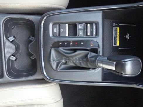 Used 2023 Honda CR-V EX-L image 17