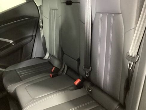 New 2025 Audi Q5 Premium image 10