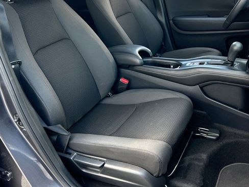 Used 2022 Honda HR-V Sport image 19