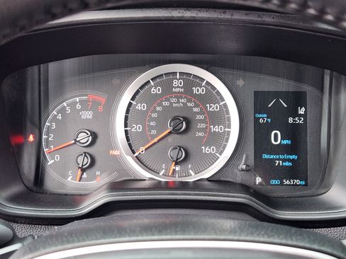 Used 2022 Toyota Corolla SE image 16