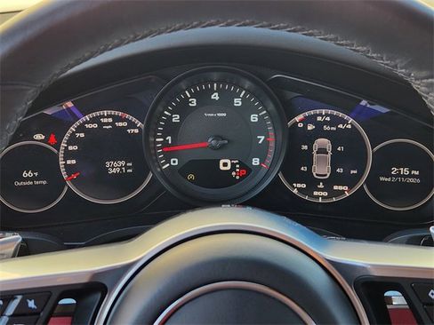Used 2023 Porsche Cayenne image 16