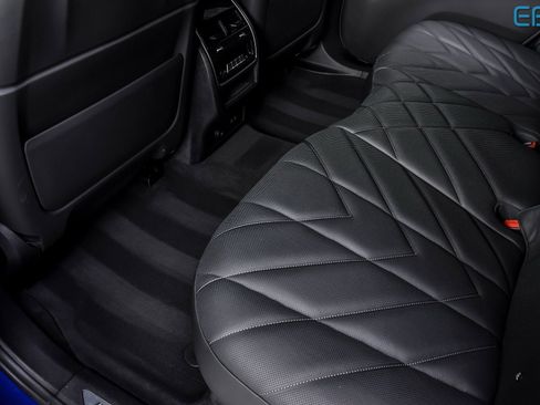 Used 2023 BMW XM image 20