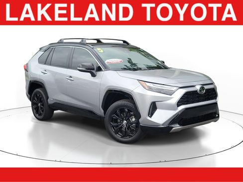 Used 2025 Toyota RAV4 XSE AWD/4WD image 1