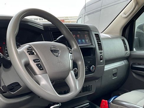 Used 2020 Nissan NV 2500 SV image 3