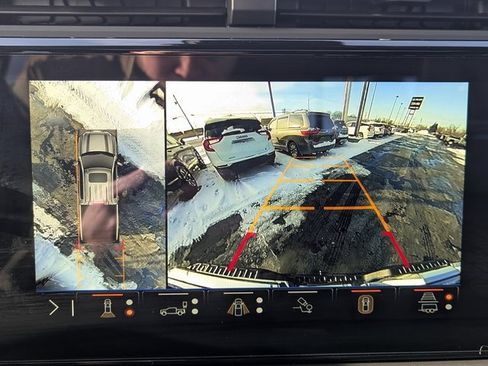 Used 2025 GMC Sierra 1500 Denali Ultimate image 22