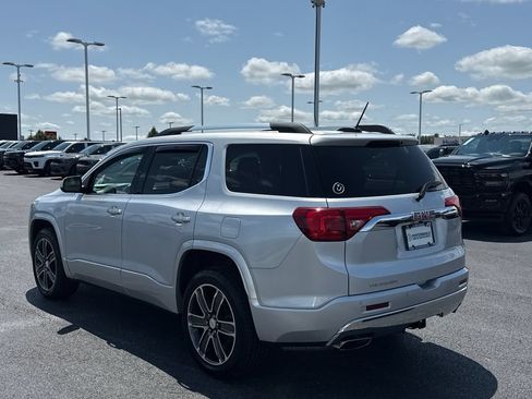 Used 2018 GMC Acadia Denali w/ LPO, Cargo Package FWD image 5