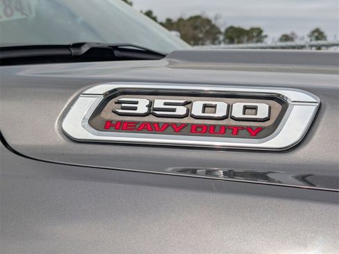 Used 2019 RAM 3500 Limited image 10