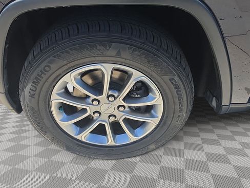 Used 2016 Jeep Grand Cherokee Limited AWD/4WD image 1