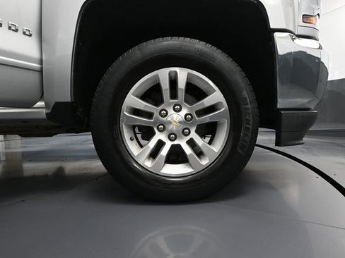 Used 2017 Chevrolet Silverado 1500 LT w/ All Star Edition image 17