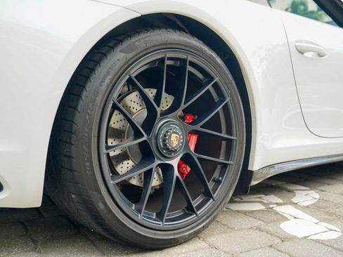 Used 2018 Porsche 911 Targa 4 GTS AWD/4WD image 50