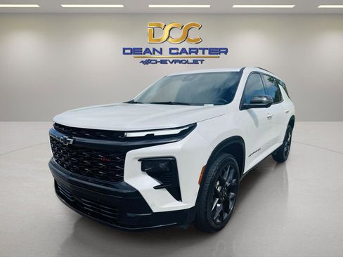 Used 2024 Chevrolet Traverse RS w/ LPO, Floor Liner Package image 18