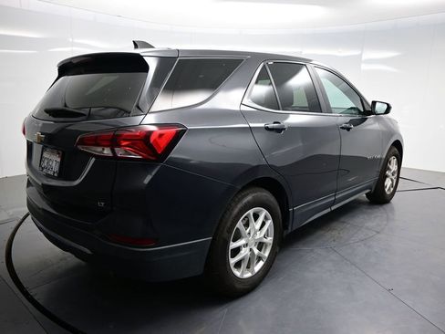 Used 2022 Chevrolet Equinox LT FWD image 10