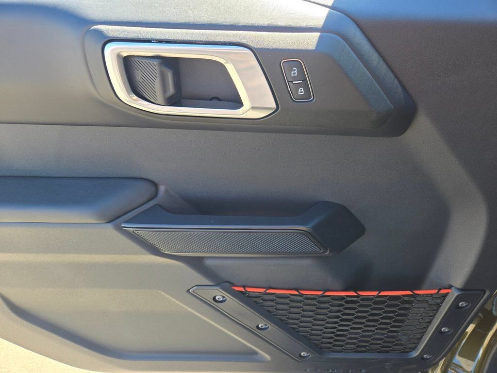 New 2026 Ford Bronco Raptor AWD/4WD image 16