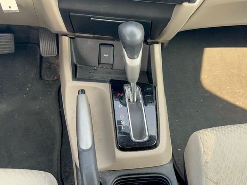 Used 2014 Honda Civic LX image 21