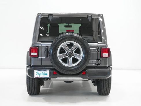 Certified 2021 Jeep Wrangler Unlimited Sahara image 6