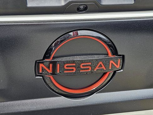 New 2025 Nissan Frontier PRO-4X w/ Pro Premium Package image 12