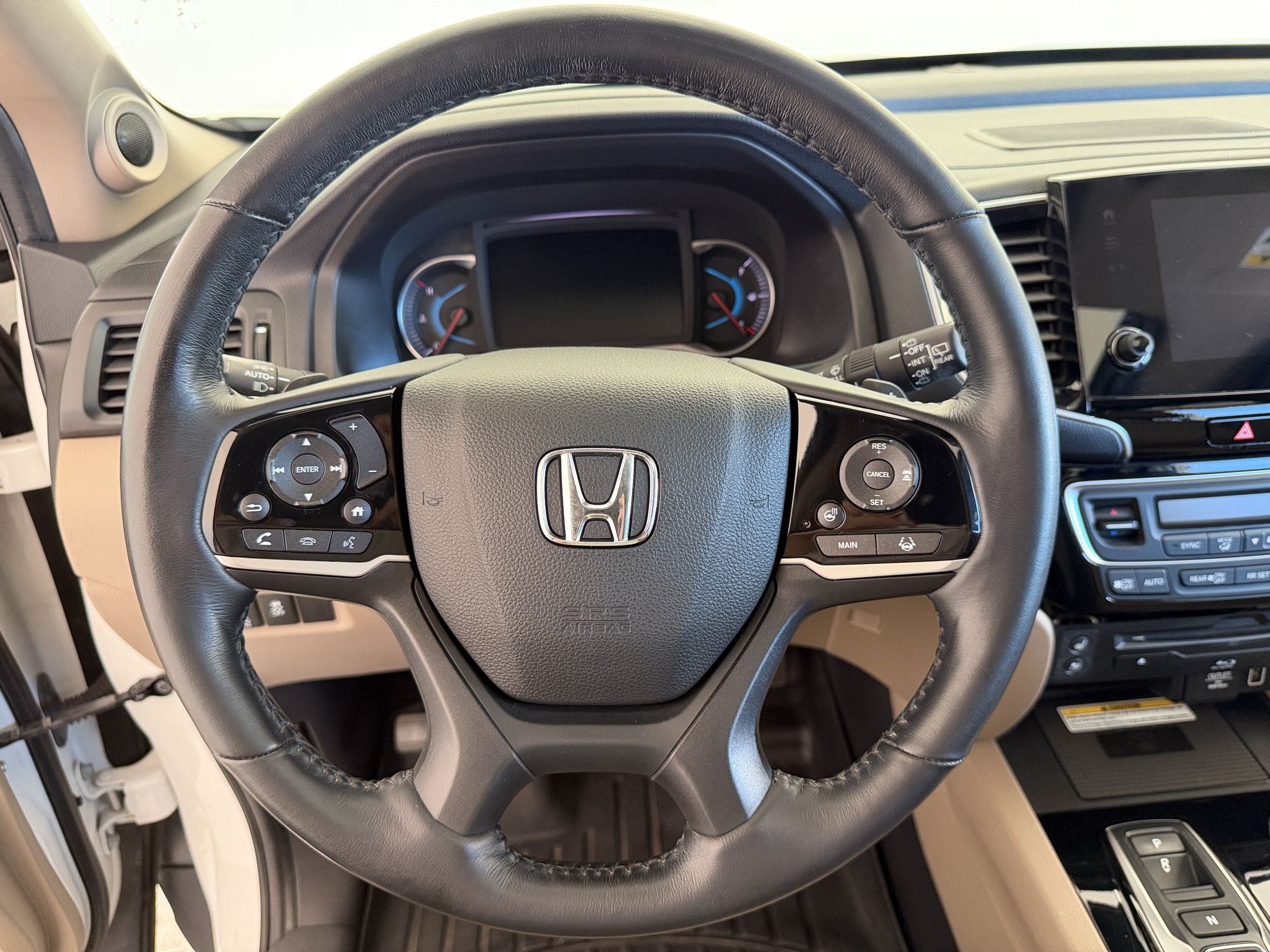Used 2020 Honda Pilot Elite image 11