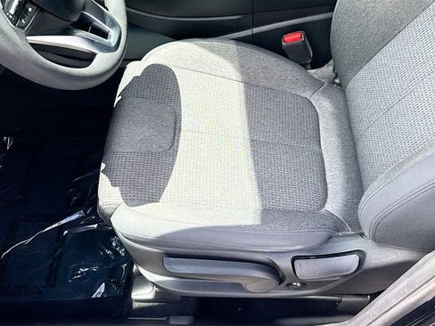 Used 2023 Hyundai Santa Fe SE FWD image 19