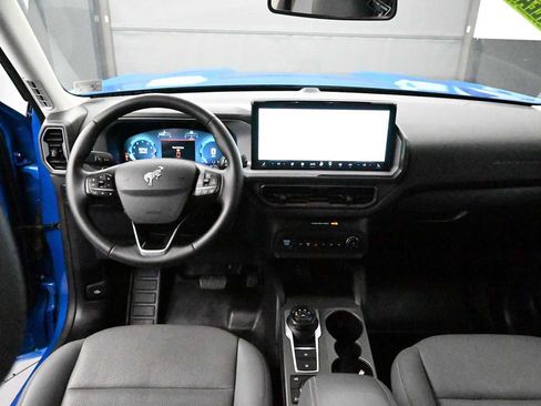 Certified 2025 Ford Bronco Sport Outer Banks AWD/4WD image 17