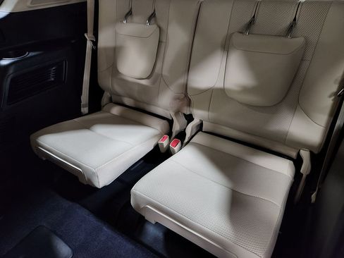 Used 2022 Lexus GX 460 Premium w/ Premium Plus Package image 53