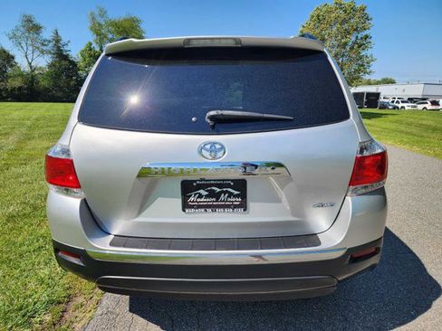 Used 2013 Toyota Highlander Limited AWD/4WD image 7