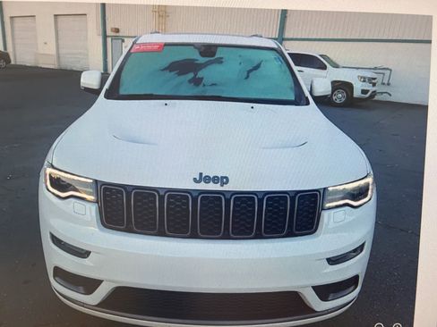 Used 2019 Jeep Grand Cherokee Limited X AWD/4WD image 10
