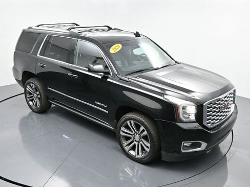 Used 2020 GMC Yukon Denali w/ Denali Premium Package image 47