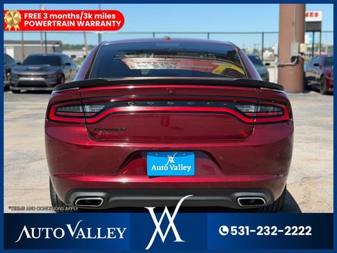 Used 2020 Dodge Charger SXT w/ Blacktop Package RWD image 6