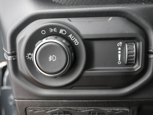 New 2026 Jeep Wrangler Unlimited Rubicon AWD/4WD image 27