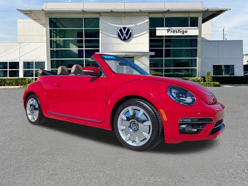Used 2019 Volkswagen Beetle 2.0T SE w/ SE Premium Package image 1