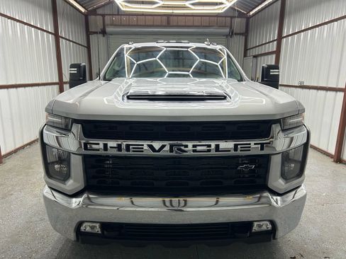 Used 2021 Chevrolet Silverado 3500 LT w/ Convenience Package image 2