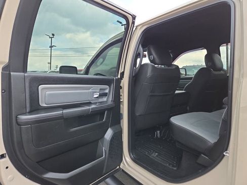 Used 2018 RAM 2500 Power Wagon AWD/4WD image 11