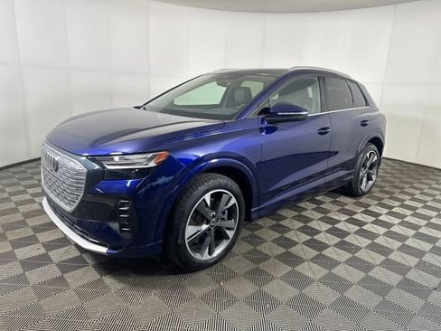 Used 2022 Audi Q4 e-tron Prestige image 7