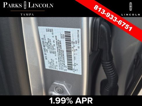 Certified 2025 Lincoln Nautilus Premier w/ Jet Appearance Package AWD/4WD image 37
